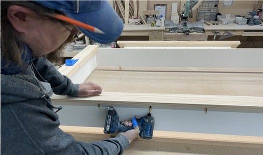 Hidden door assembly